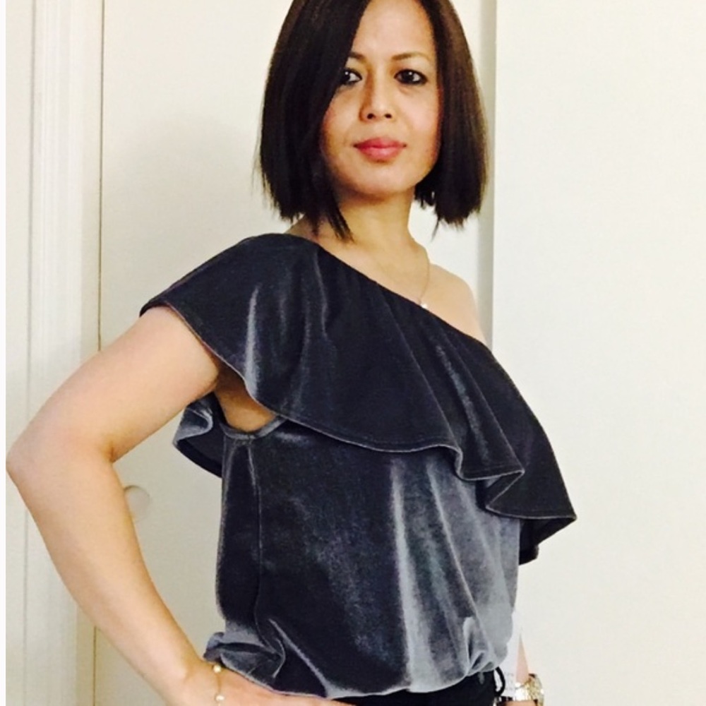Velvet One Shoulder Ruffle Top - Picture 4 of 7